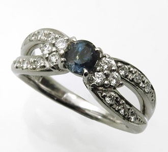 3247【アレキサンドライトリング】 0.42ct D0.28ct Pt ダイヤ入