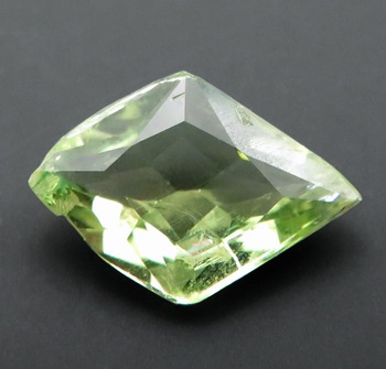ヒッデナイト 1.21ct レアストーン 裸石 ルース 希元素リチウム
