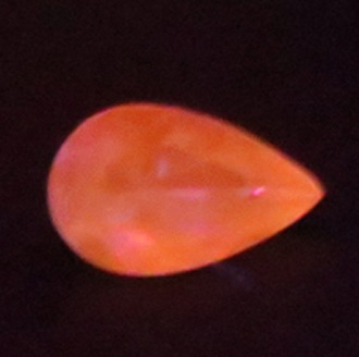 3415�ڥ쥢���ȡ���ۥ������ʥ��� 0.26ct UV�ǥ���󥸤ηָ����򼨤� Eifel �ɥ��� : ��ϲ��ʪŸ���� ������̵����