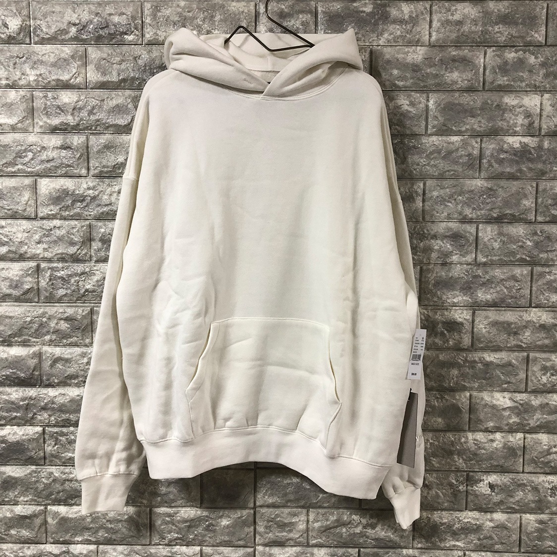 新品 正規品【Mサイズ】FOG ESSENTIALS フォグ エッセンシャルズ 新品 正規品【Mサイズ】FOG ESSENTIALS フォグ エッセンシャルズ