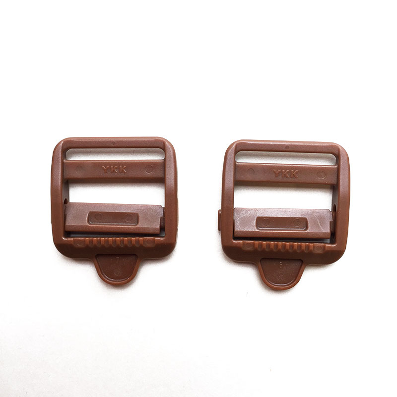 【50％OFF】プラスチックアジャスター　25mm幅 2ヶ入　茶