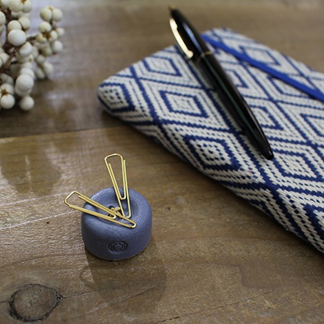 信楽焼のボタンマグネット