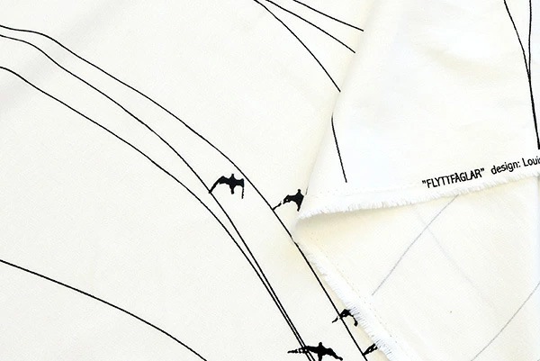 【ハーフ＆ハーフ】ARVIDSSONS TEXTIL　フリットフォーゲル　  約75cm×50cm