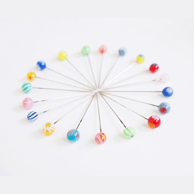 とんぼ玉の待針