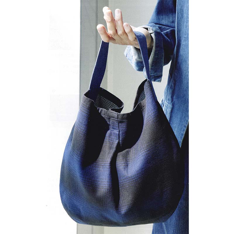 タックバッグ A (作り方なし）すてきにハンドメイド2025年12月号掲載