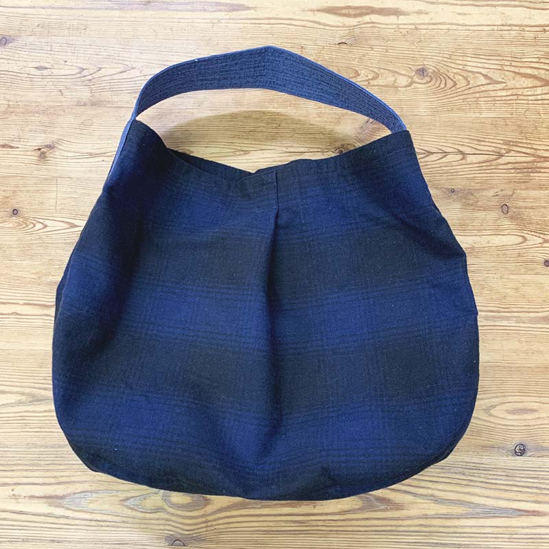 タックバッグ A (作り方なし)すてきにハンドメイド2025年12月号掲載