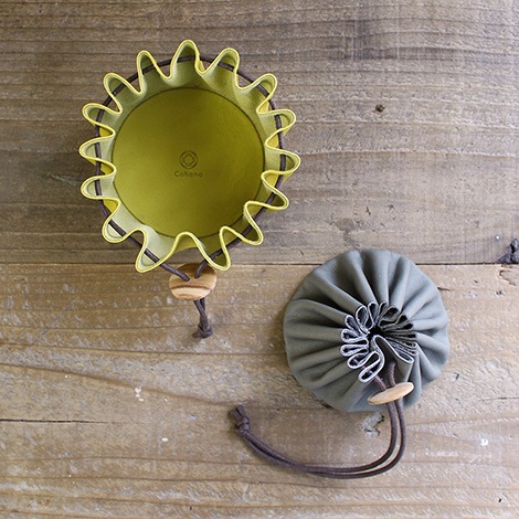 白なめし革の巾着