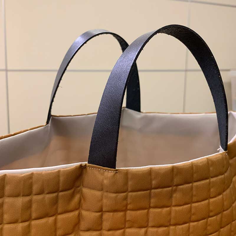 トートC(作り方なし）斉藤謠子 私の好きな15の布バッグ掲載