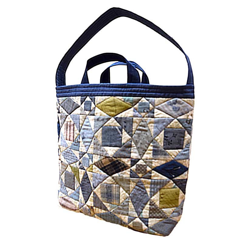 海の嵐のショルダーバッグ（作り方なし）斉藤謠子のトラディショナル・パターン掲載