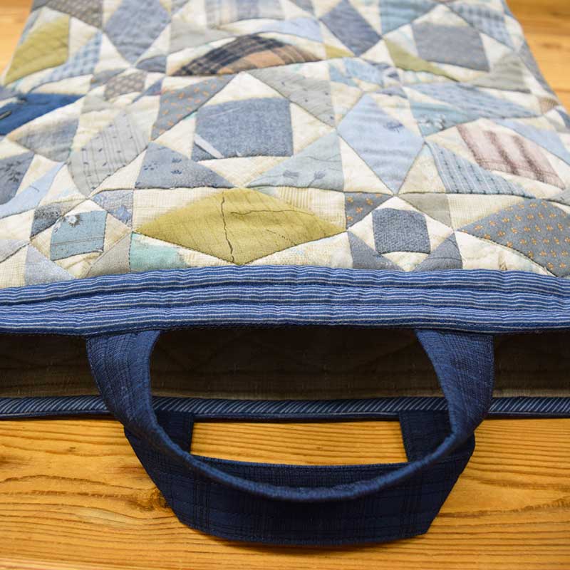 パッチワークキルト 青のテッセレーション さざ波