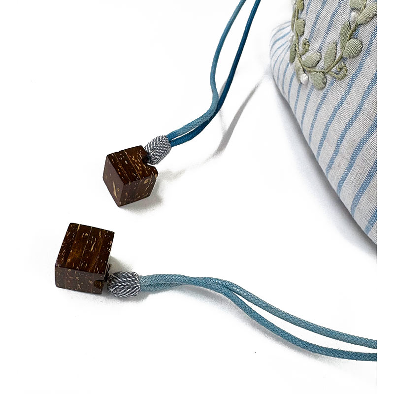 サークルとハートのリースの巾着