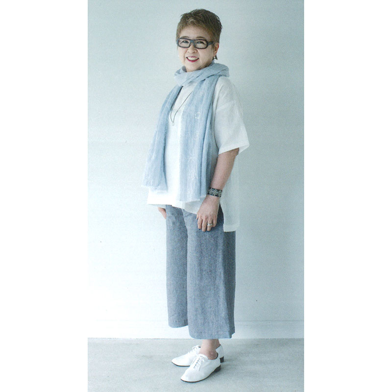 Tシャツ風ブラウスb(前短）(作り方なし）いつも心地のよい服とバッグ掲載