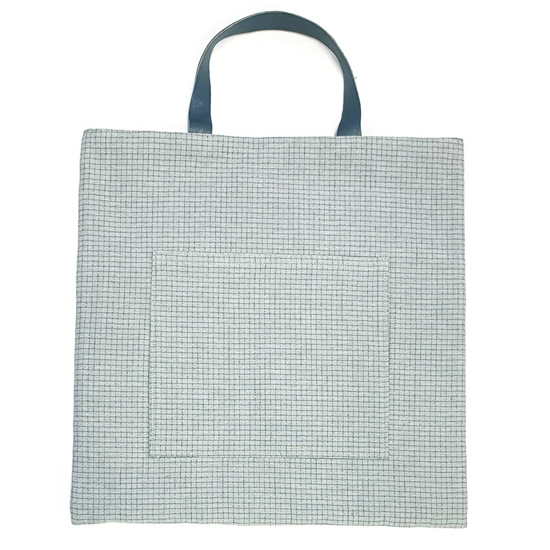 【20％OFF】三目並べのバッグ（作り方なし）斉藤謠子のトラディショナル・パターン掲載