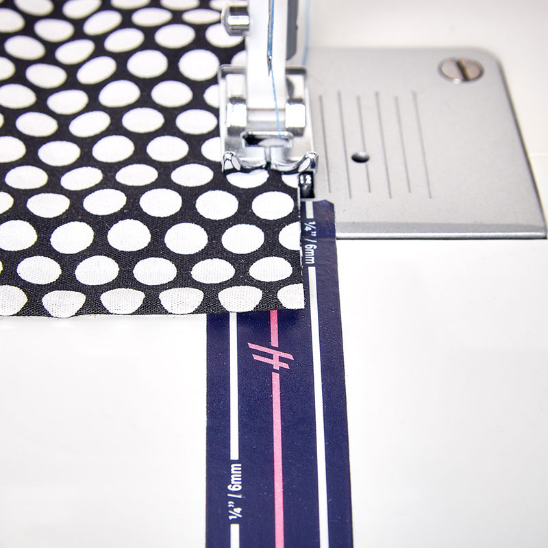 シームガイドテープ