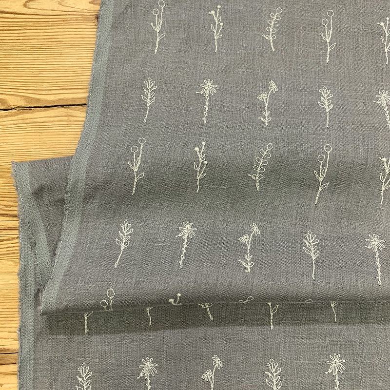 web20210414-02 夏マスクにもおすすめ草花刺しゅうのリネン布 10cm(プレゼント付き)