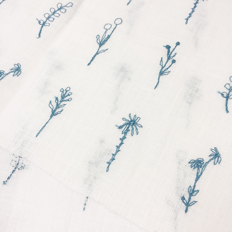 web20210414-02 夏マスクにもおすすめ草花刺しゅうのリネン布 10cm(プレゼント付き)