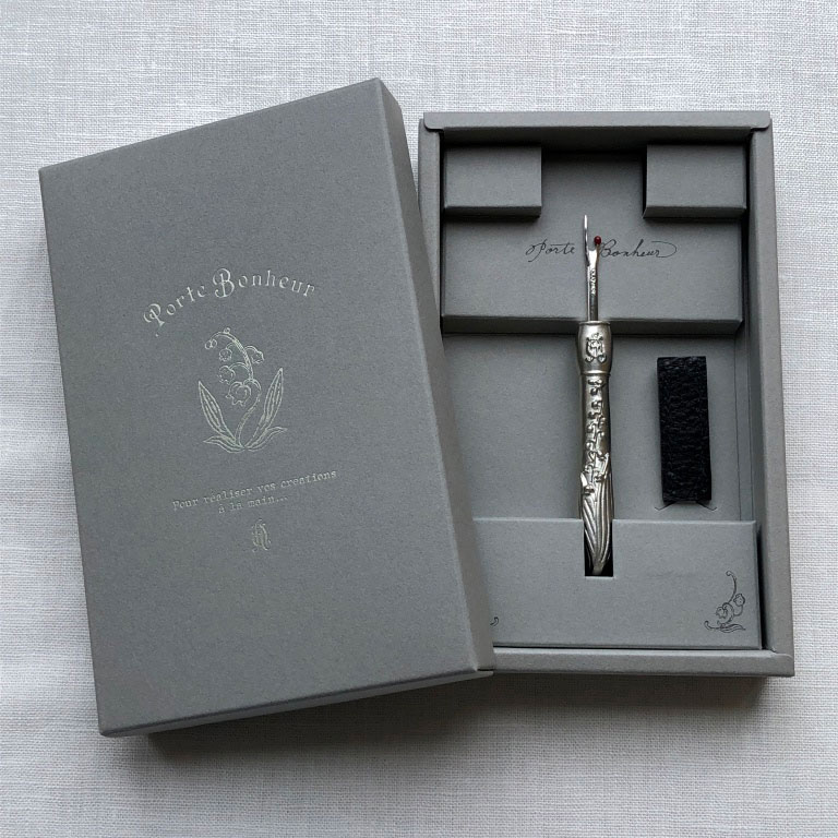 ポルトボヌール すずらんリッパー 革ケース付