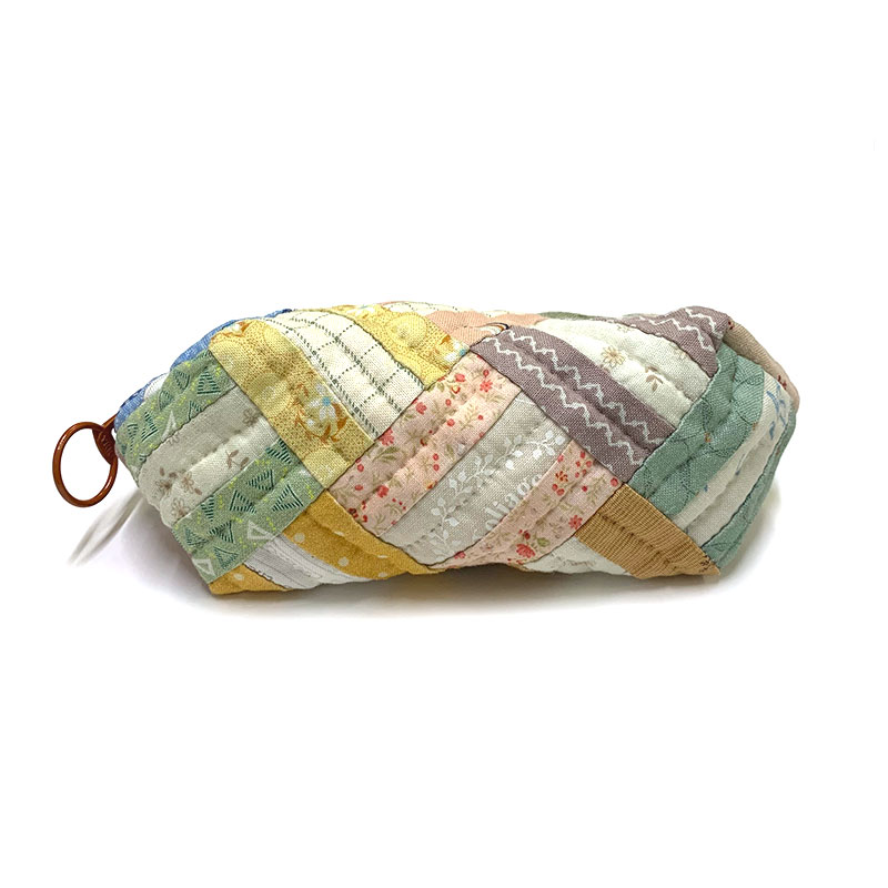 レールフェンスのポーチ2個セット（作り方なし）スリーパッチでできるキルト掲載