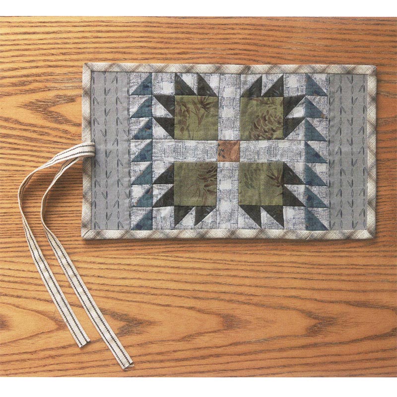 20％OFF】熊の足跡のかぎ針ケース（作り方なし）斉藤謠子の