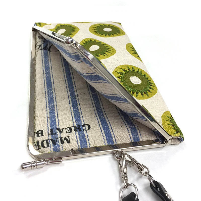 スマートフォンケース用口金(BK-1864）