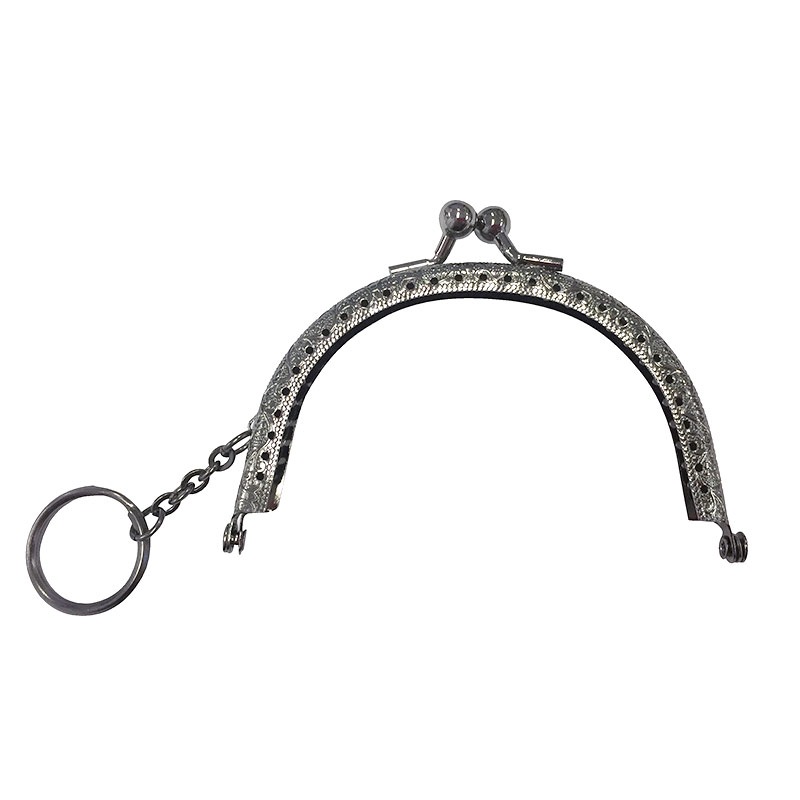 ガマ口＜フラワー柄＞＃600（6×9cm）チェーン付