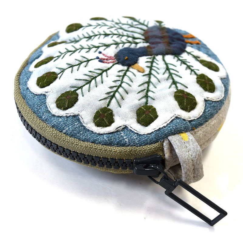 くじゃくのポーチ 作り方なし 私たちのキルト掲載 パッチワークキット パッチワークポーチのキット キルトパーティ