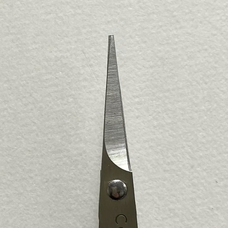 漆と金蒔絵の小ばさみ 朱塗り