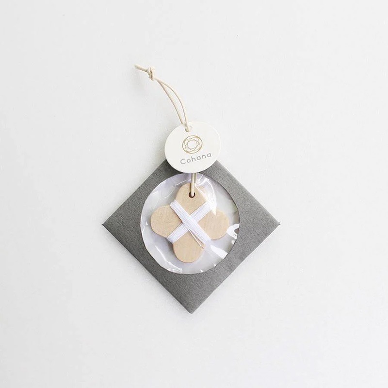 とちの木の糸巻き