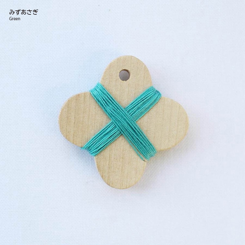 とちの木の糸巻き