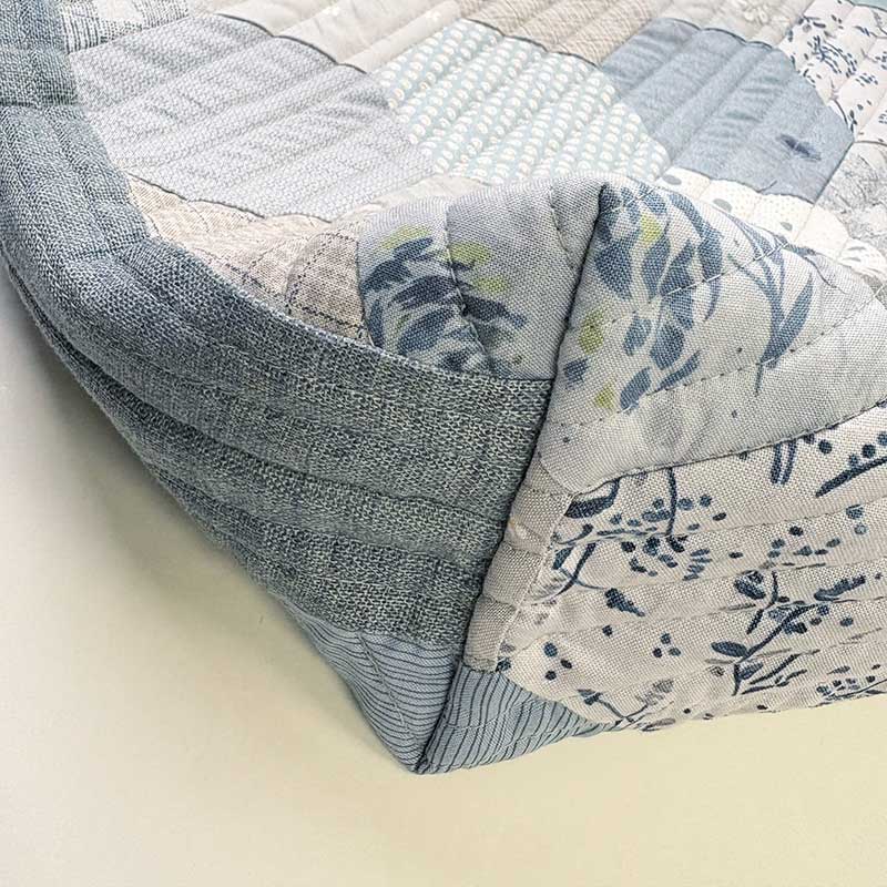 ヘキサゴンのワンパッチで作るトートバッグ　ブルー