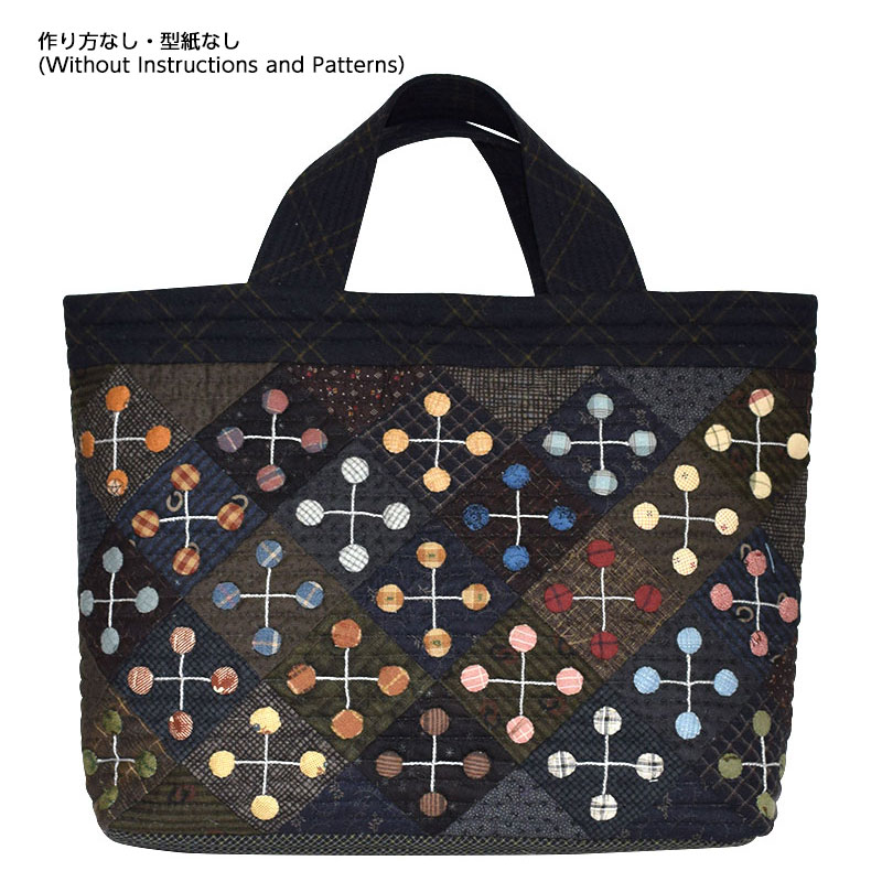 四季のトートバッグ冬のパターン 作り方なし 私たちが好きなキルトのバッグとポーチ 価格別 3 001円 4 000円 キルトパーティ
