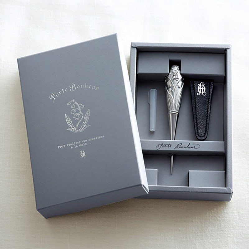 ポルトボヌール すずらん目打ち 革ケース付