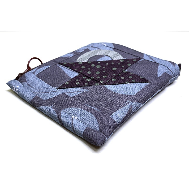 【20％OFF】スタンプバスケットのミニウォレット（作り方なし）斉藤謠子のトラディショナル・パターン掲載