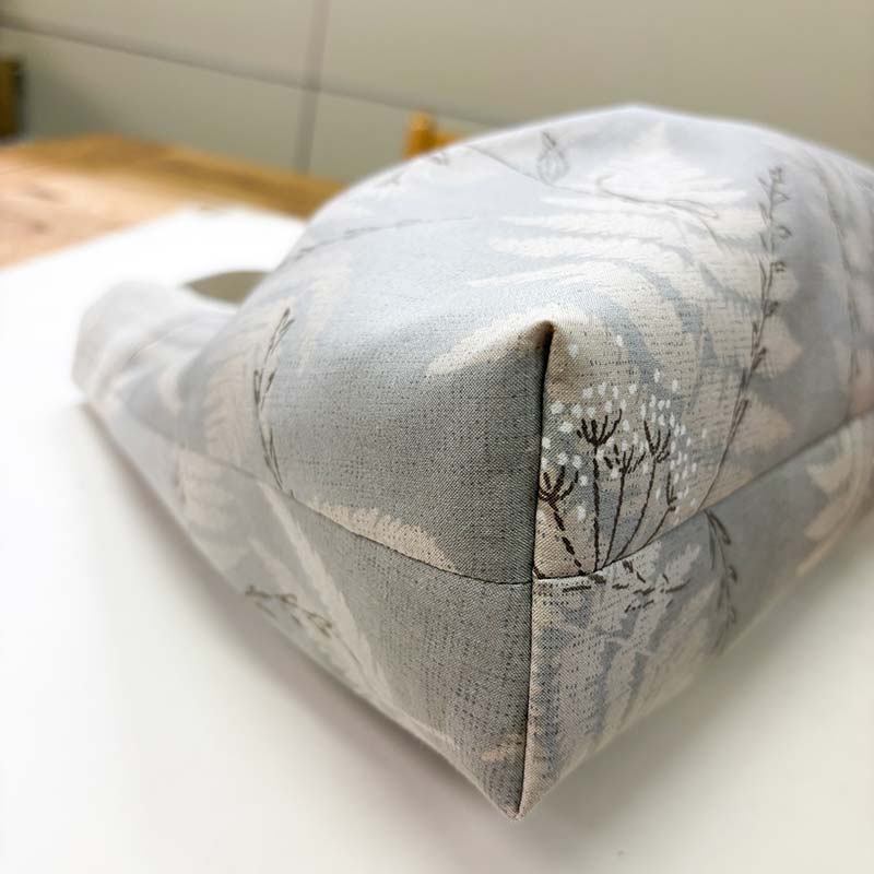 グラニーバッグ(作り方なし）すてきにハンドメイド2026年3月号掲載