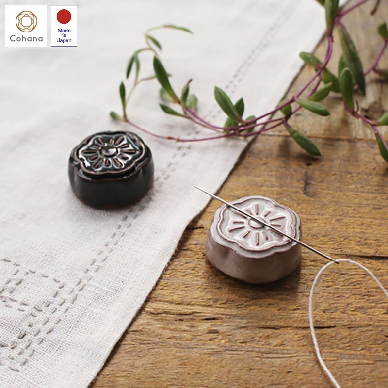 淡路瓦の針やすめ