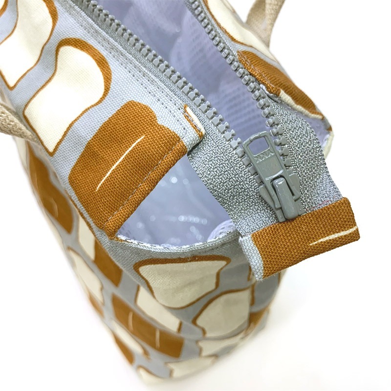 【20%OFF】食パンプリントの保冷・保温バッグとポーチ