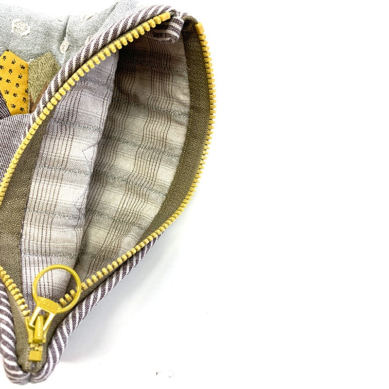 【20%OFF】ドレスデンプレートのポーチ(作り方なし)斉藤謠子のトラディショナル・パターン掲載