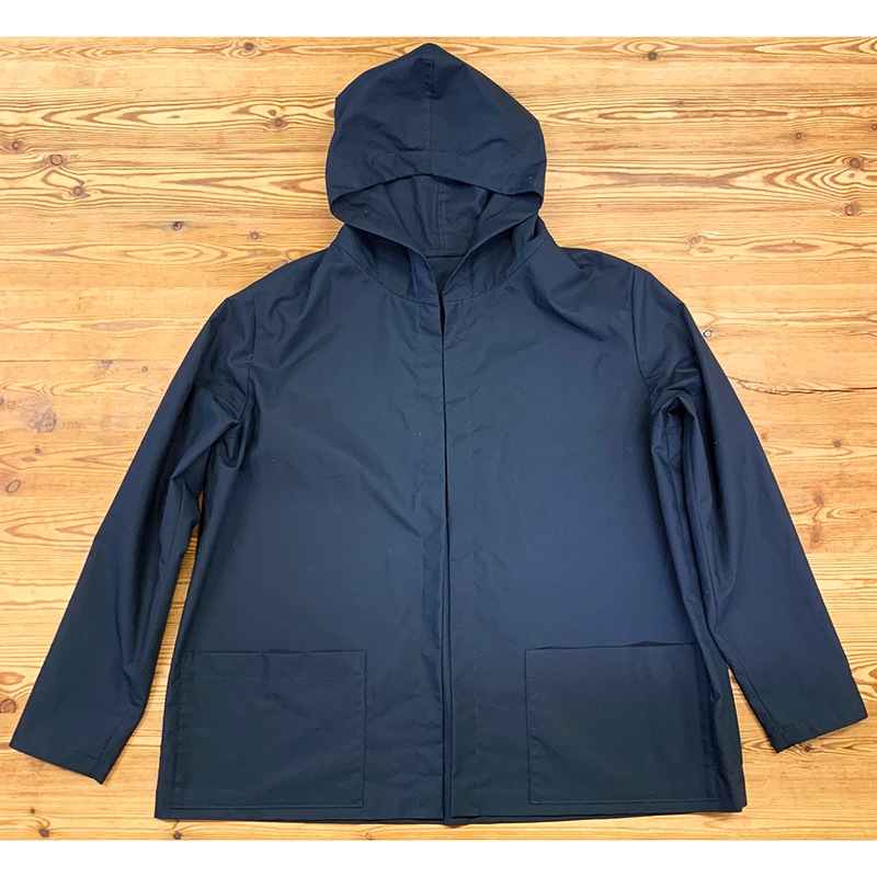 ショートパーカー(作り方なし）斉藤謠子のまいにちを楽しむ服とバッグ掲載