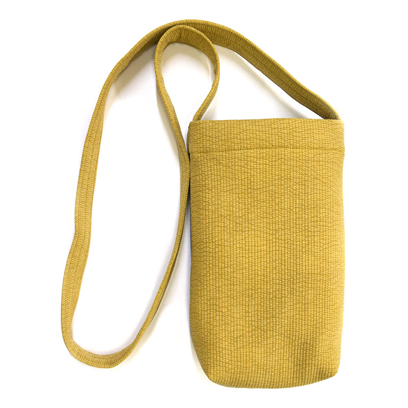 オレンジピールのサコッシュ(作り方なし)斉藤謠子のトラディショナル・パターン掲載