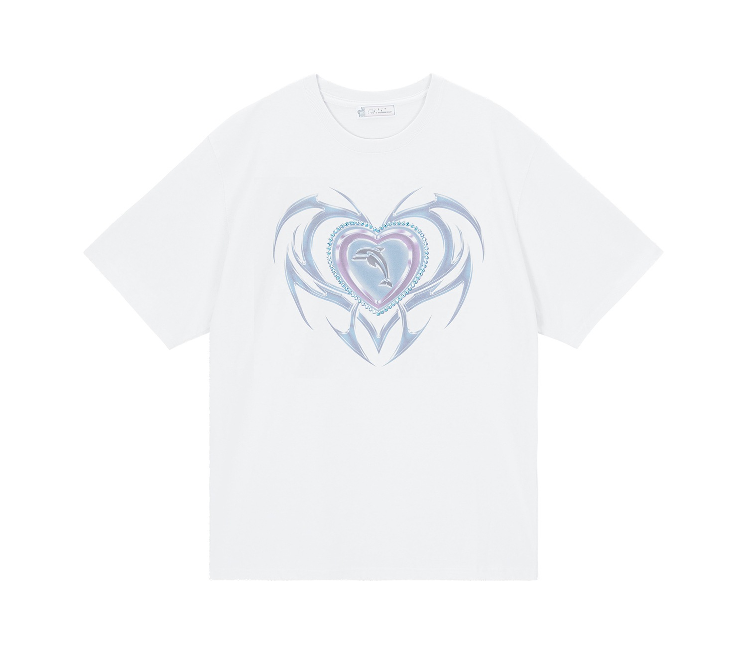 white heart dolphin twinkle T-shirt 