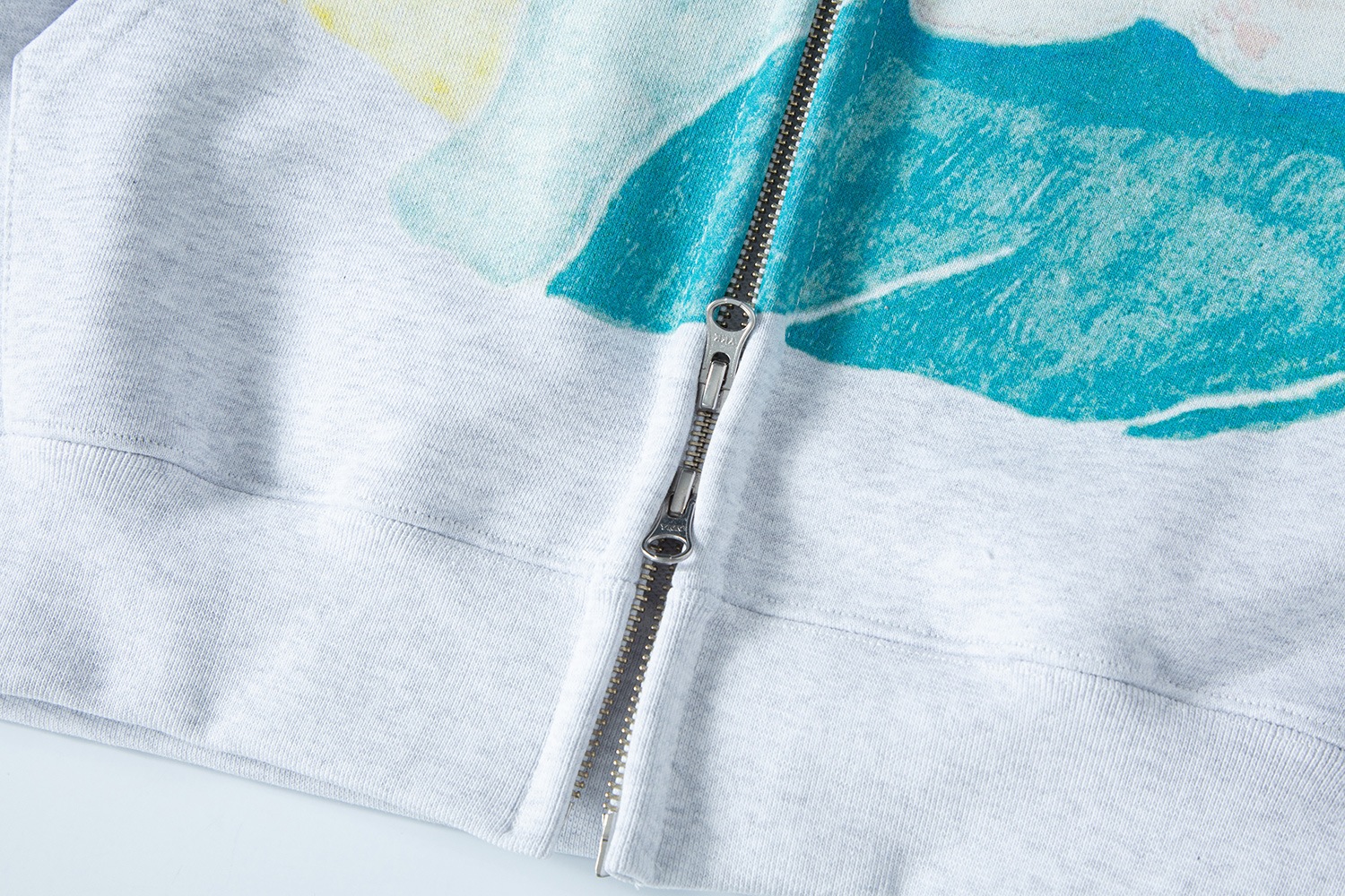 (white melange) motka ambu bed bunny hood zipup