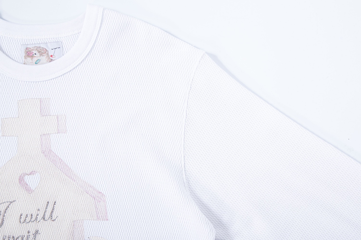 (white) motka ambu croffle t-shirt