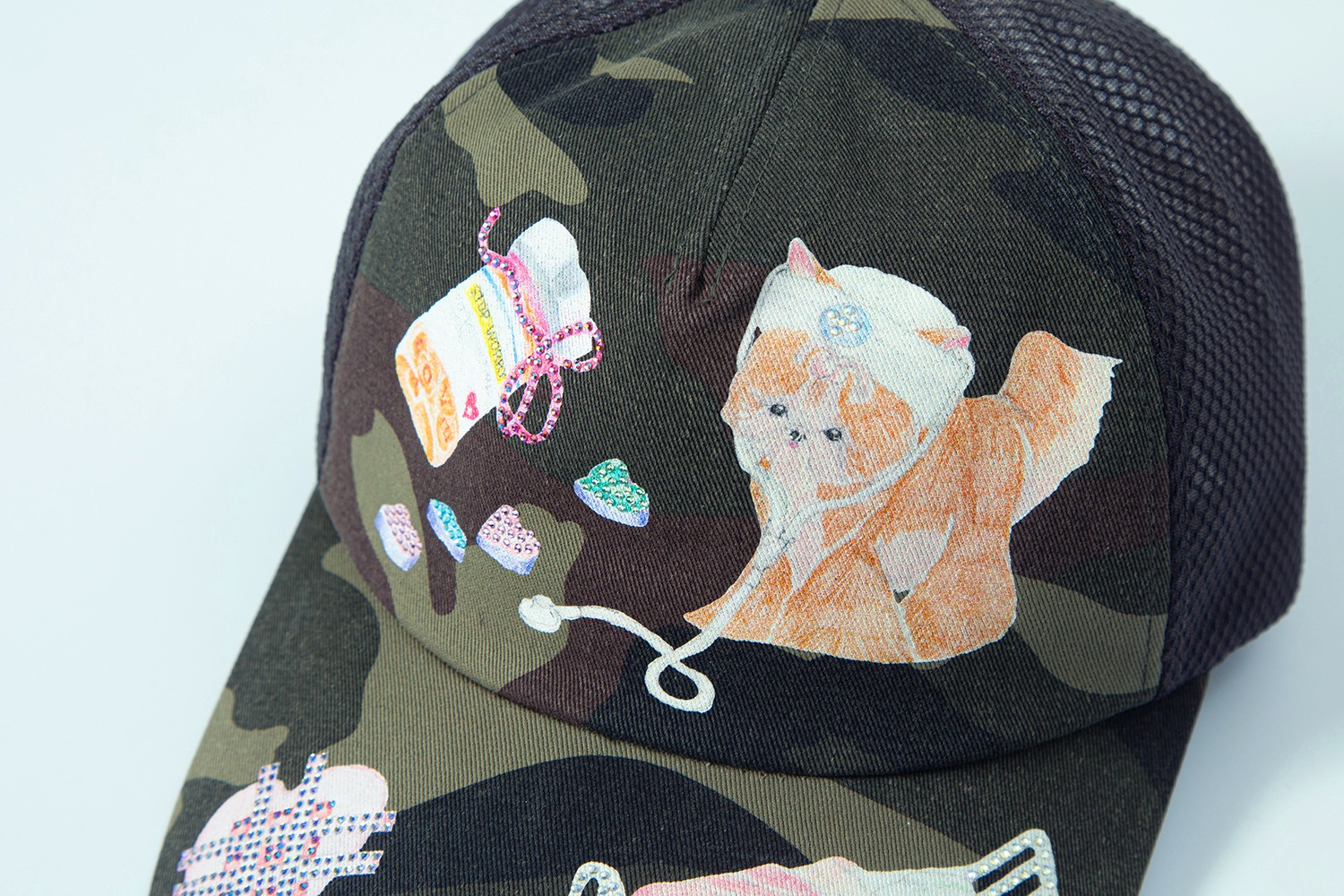 (military) playing doctor mesh cap 