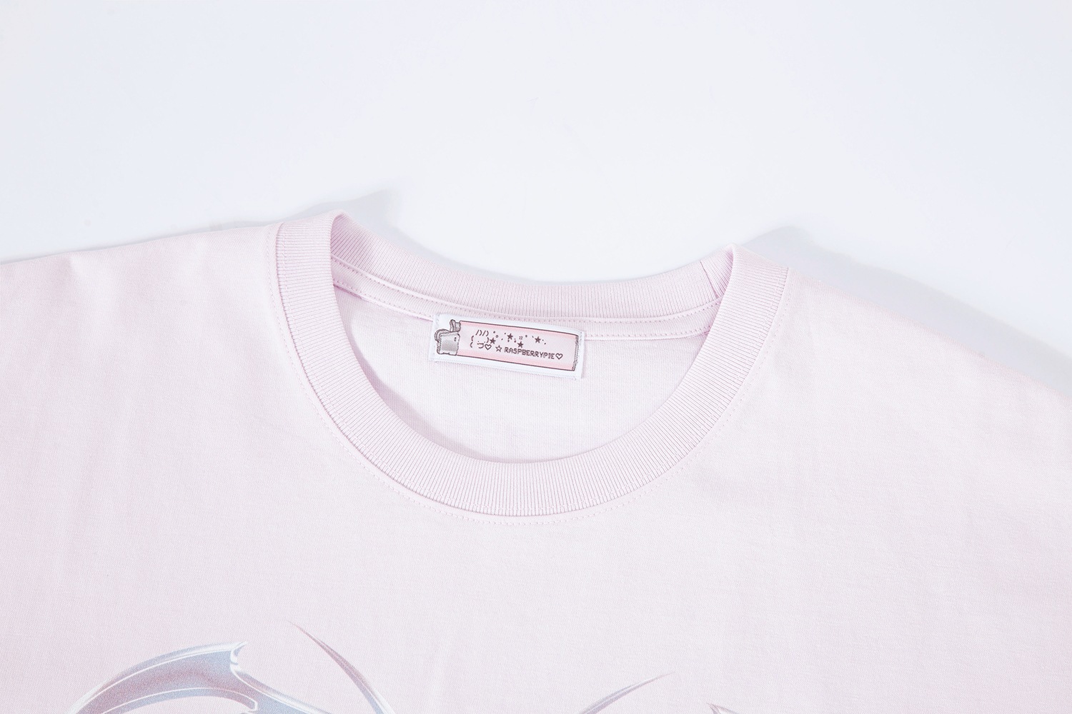 pale pink heart dolphin twinkle T-shirt 