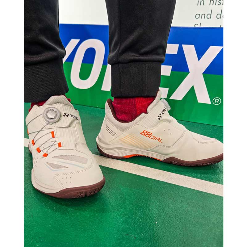 �Хɥߥ�ȥ󥷥塼�� �������򴹱���̵�� �Хɥߥ�ȥ� ���塼�� ��ͥå��� YONEX �ѥ���å����88�������磻�� SHB88D3W �������å� 4E badminton shoes