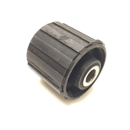純正品　ギアボックスマウントブッシュ　　ALFA75　TS/V6　ES30　60521958