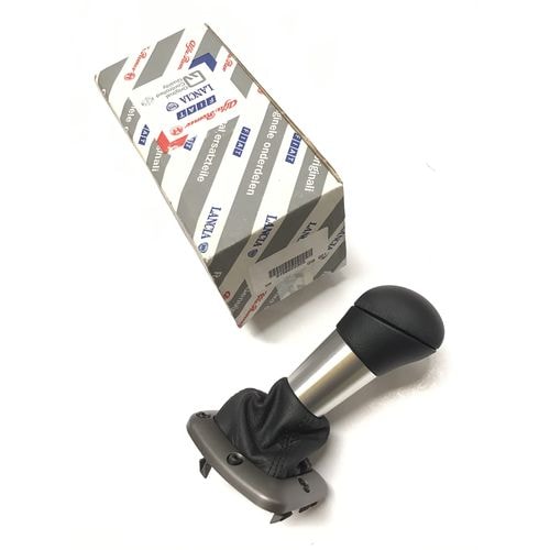 純正品 セレスピードシフトノブ ASSY ALFA156 2.0TSセレスピード( ~'01 前期) 156022325