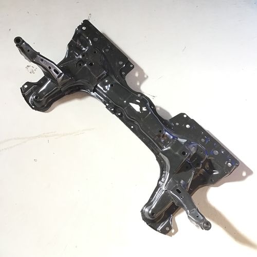 純正品　フロントクロスメンバーASSY　　ALFA　147/156/GT　TS16V　　51748952　　51732941