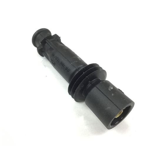 社外品　プラグサプレッサー　BOSCH製　ALFA145/155/156/spider　4気筒TS16V　　71713719　　0356100107