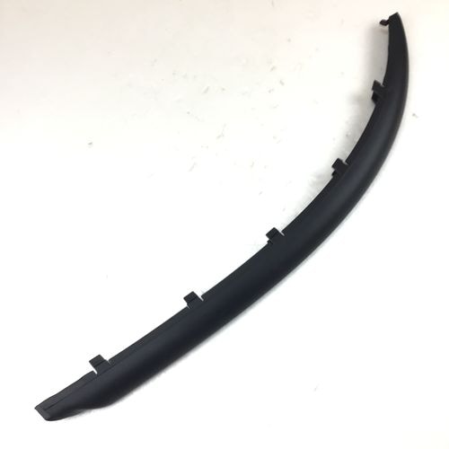 純正品　リアバンパーモール　右側　　ALFA147　TS16V　前期　～'03　　46559918